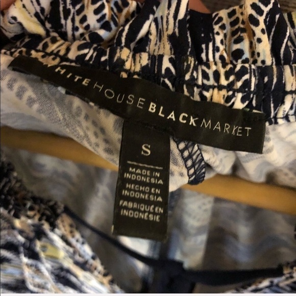 White House Black Market Blouse Size S - Picture 9 of 9